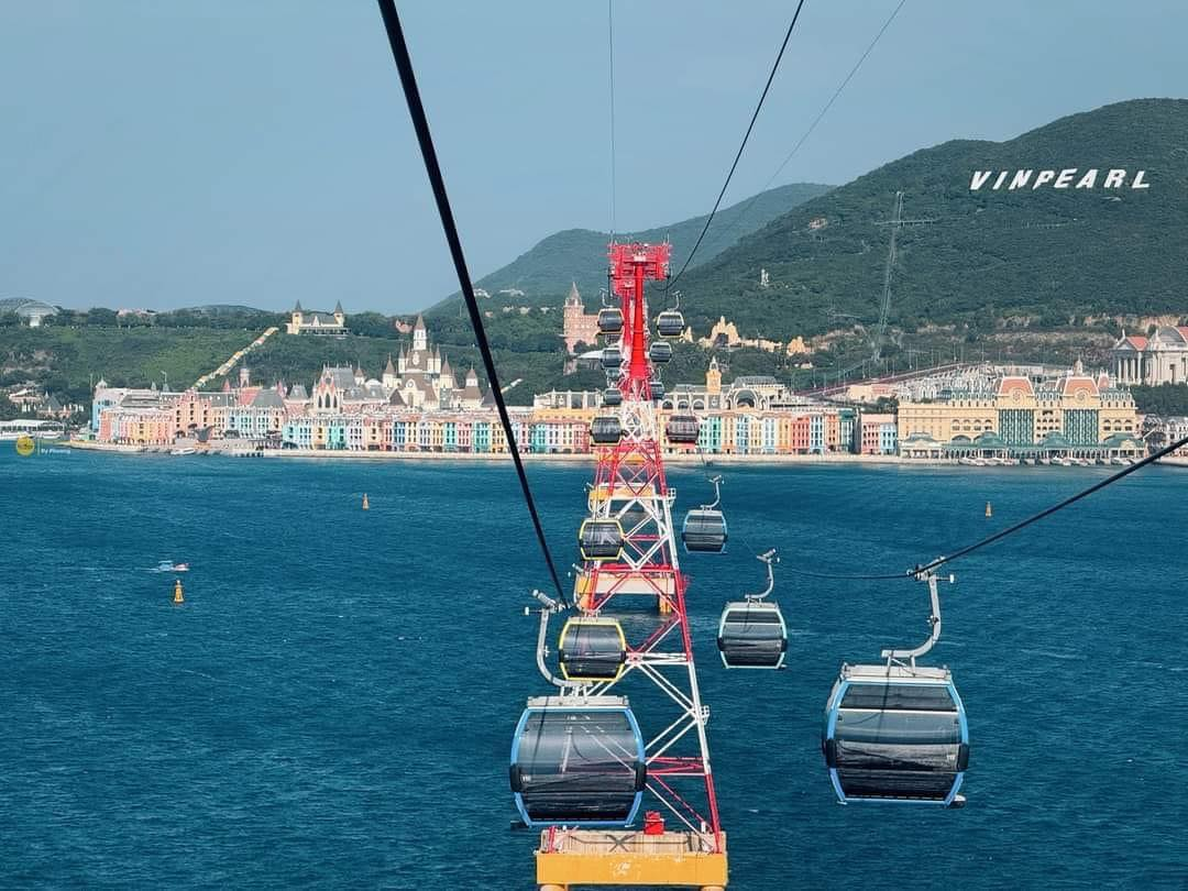 The cable car not only allows visitors to travel quickly